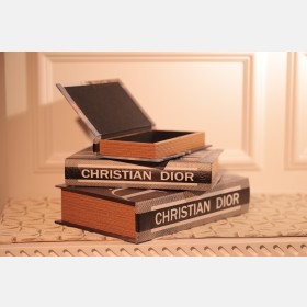 مجموعة كتب ديكورات  CHRISTIAN DIOR