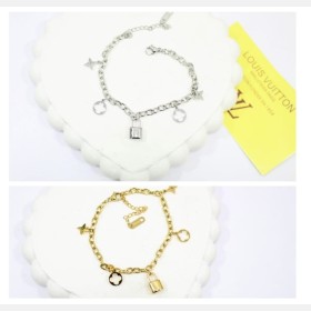 اسوارة  Louis Vuitton