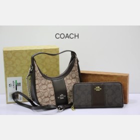 طقم COACH