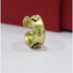 خاتم  Van Cleef