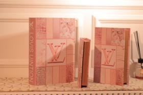 مجموعة كتب ديكورات LV