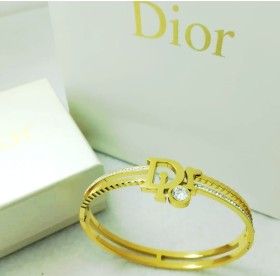 اسوارة ديور Dior