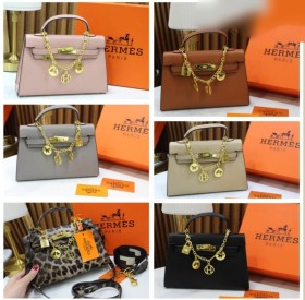 شنط ايرميز HERMES مع سلسلة ذهبي