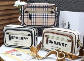 شنط Burberry