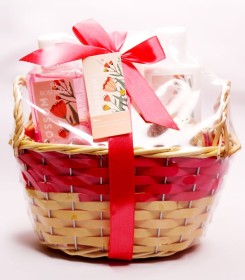 بكج هدايا الحمام في سلة منسوجة – Blossom Weave Basket Bath Gift Set