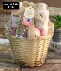 بكج ROSEMARY بالنباتات الطبيعية والورود