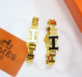 اساور HERMES