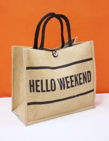 شنط خيش بطابع فني وعملي