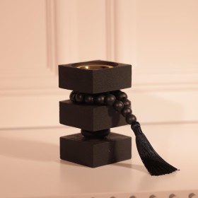 مبخرة ذات تصميم هندسي