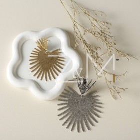 حلق بتصميم sunburst